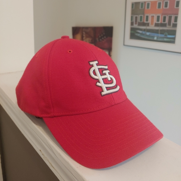 St. Louis Cardinals Team Logo Twins Enterprise Branded Red Adjustable Cap Hat - Picture 5 of 7